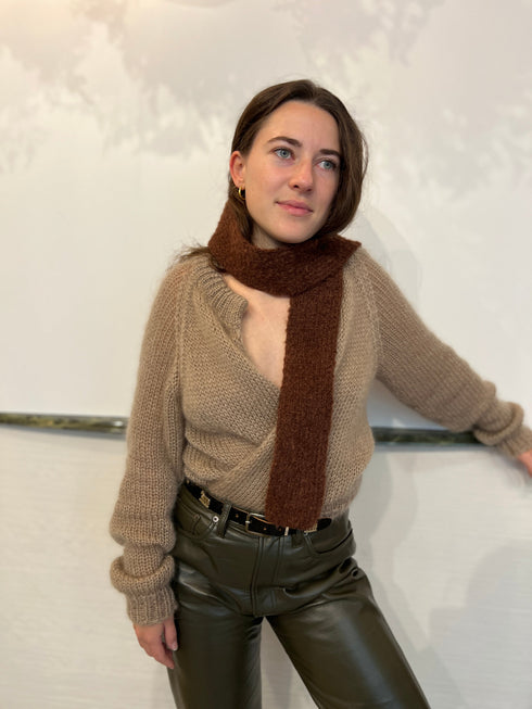 Narrow Scarf